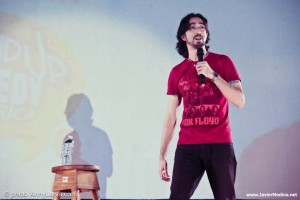 Javier Medina shows stand up comedy